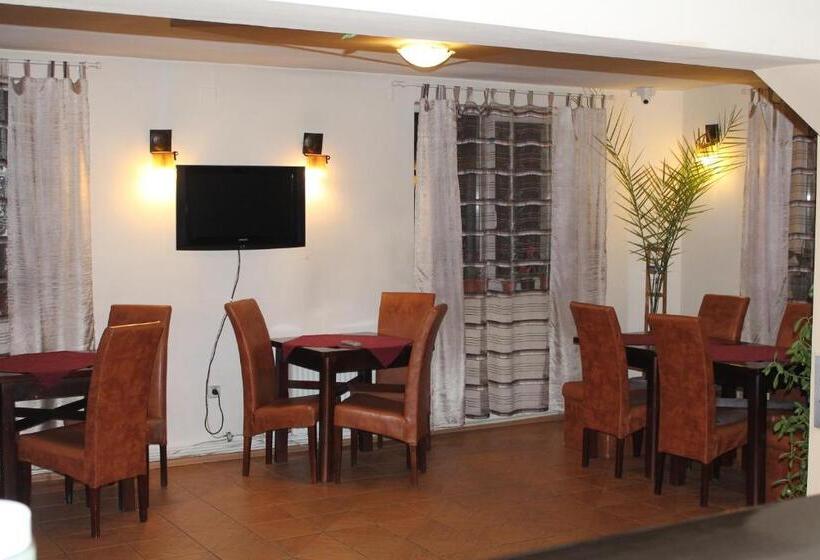 ペンション Vila Casa Ta