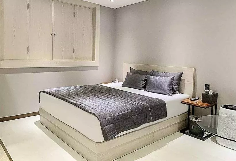 Brown Dot Hotel Buan Byeonsan