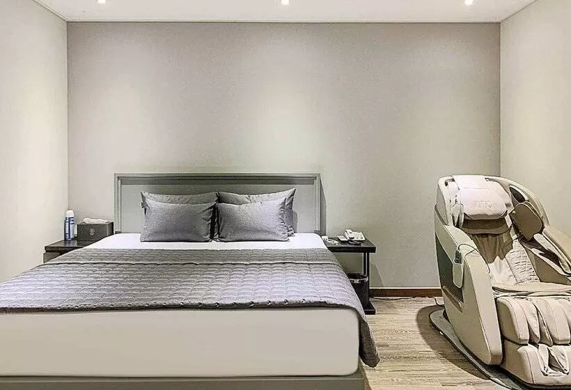 Brown Dot Hotel Buan Byeonsan