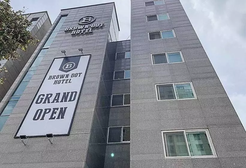 Brown Dot Hotel Buan Byeonsan