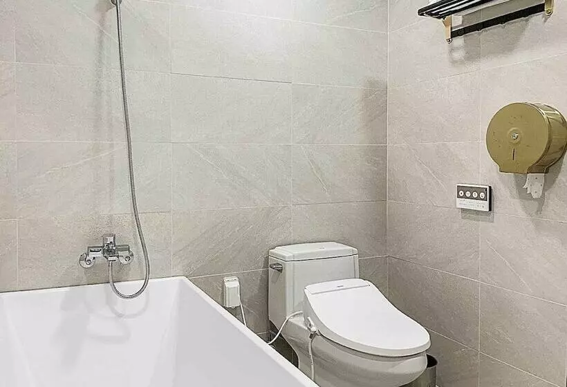 Brown Dot Hotel Buan Byeonsan