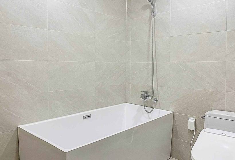 Brown Dot Hotel Buan Byeonsan