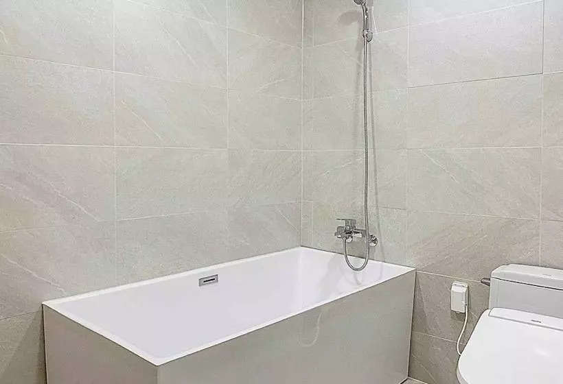 Brown Dot Hotel Buan Byeonsan