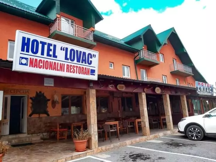 هتل Lovac
