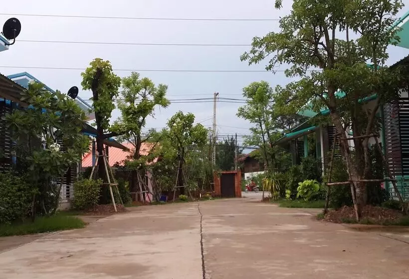 Hotelli Punruk Resort