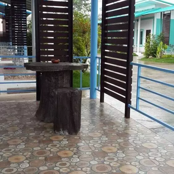 Hotelli Punruk Resort