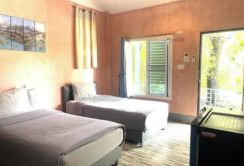 Hotelli Punruk Resort