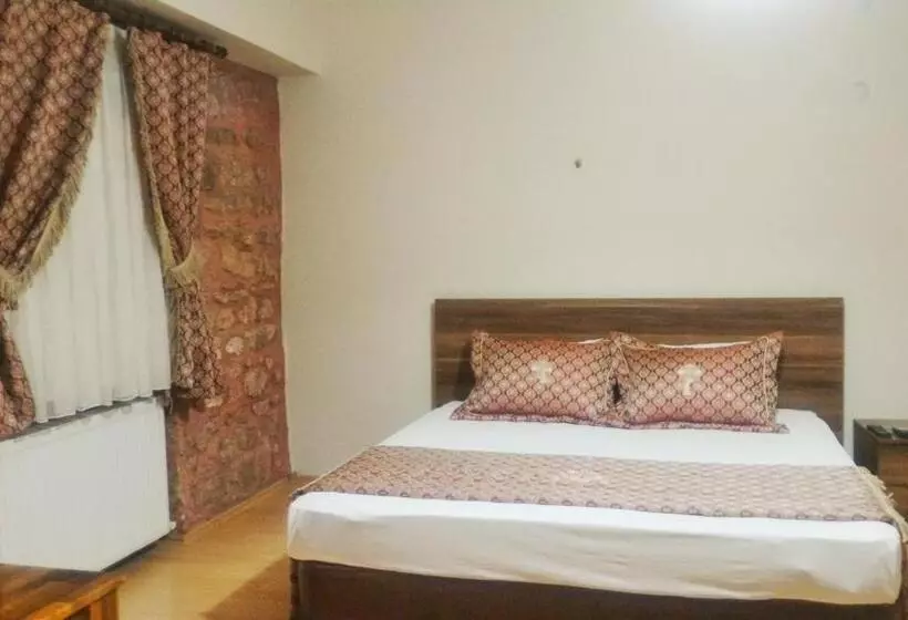 Hotelli Odunluk Tas Konak