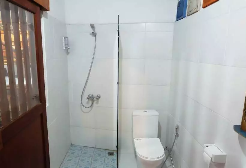 Majatalo Katang   Katang Guest House