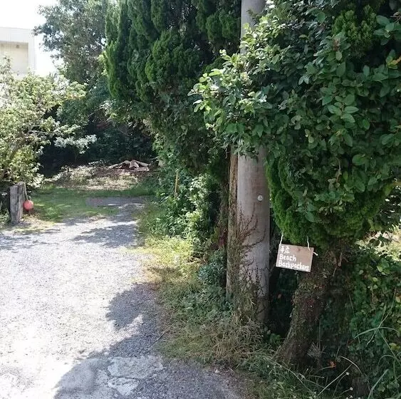 Retkeilymaja Tebiro Beachbackpackers