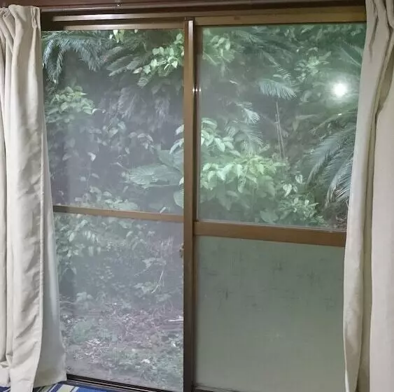 Retkeilymaja Tebiro Beachbackpackers