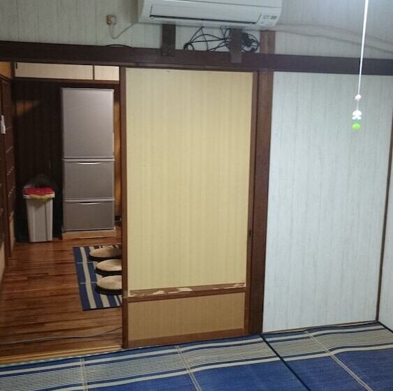 هاستل Tebiro Beachbackpackers