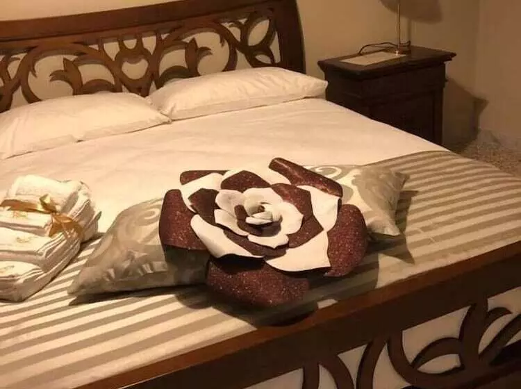 B&b Baronia Luxury Rooms