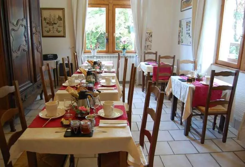 B&b Le Château De Morey