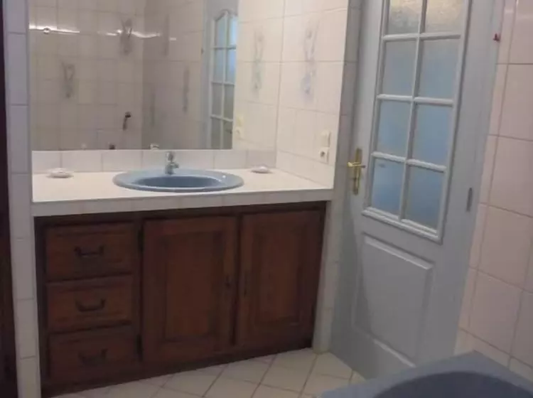 Aamiaismajoitus (B&B) Chez Aline