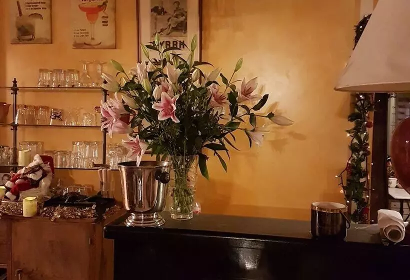 ベッドアンドブレックファースト La Table De Pierre