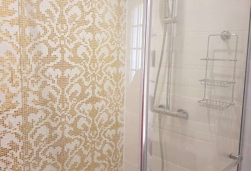 צימר La Table De Pierre