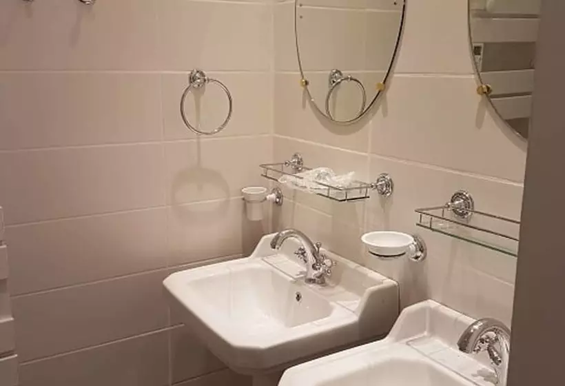 ベッドアンドブレックファースト La Table De Pierre