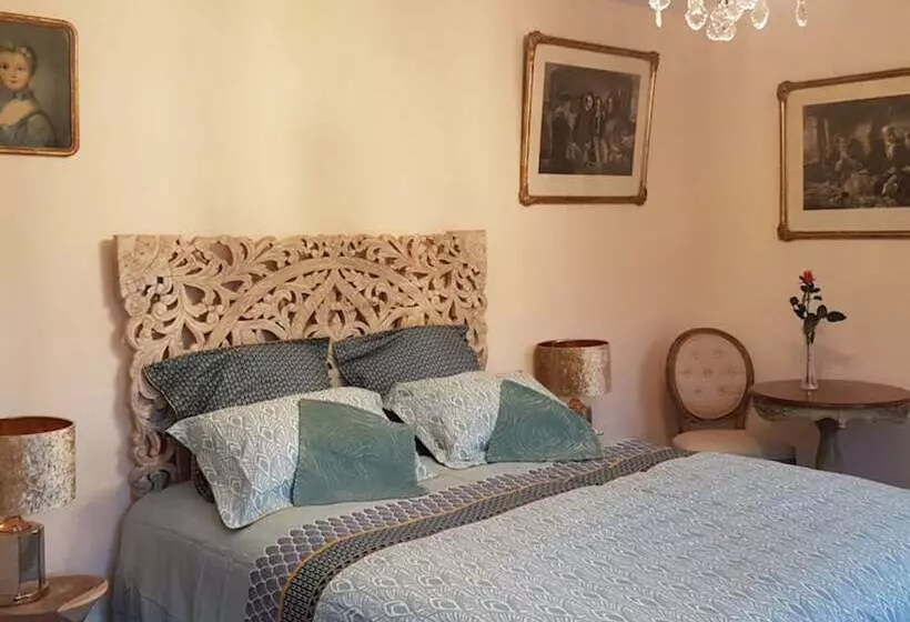 ベッドアンドブレックファースト La Table De Pierre