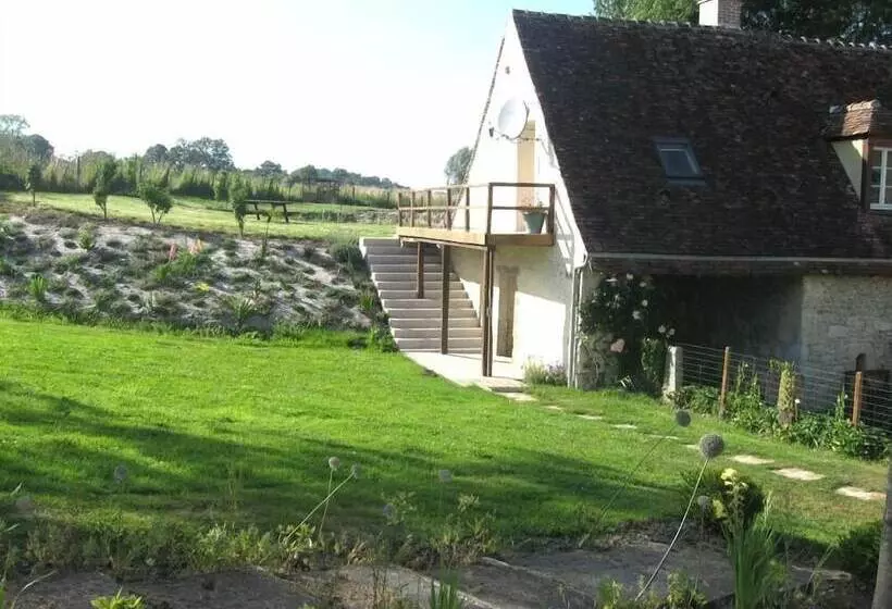 Aamiaismajoitus (B&B) Le Moulin De Champ Bruneau