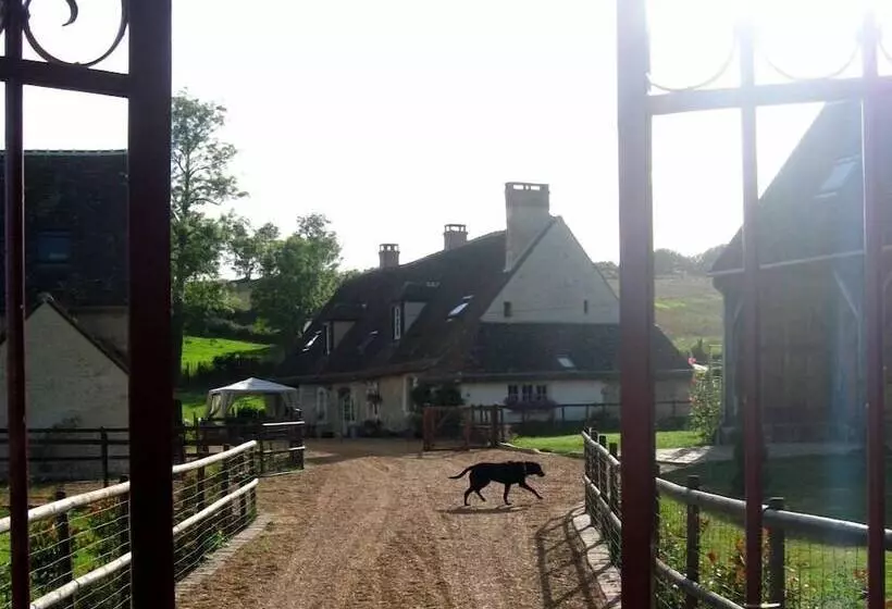 Aamiaismajoitus (B&B) Le Moulin De Champ Bruneau