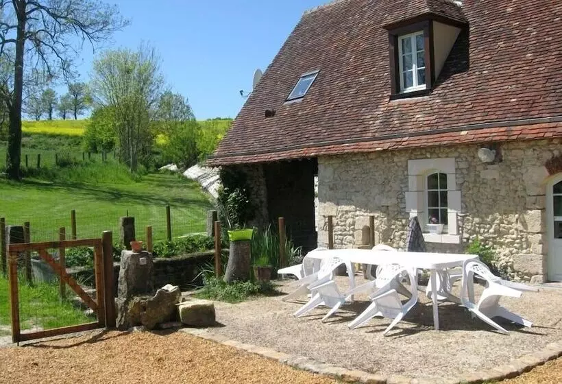 Aamiaismajoitus (B&B) Le Moulin De Champ Bruneau