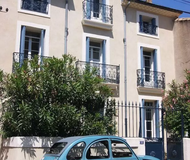 ベッドアンドブレックファースト Le Petit Molière