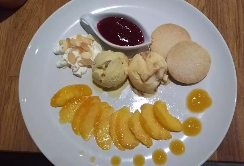 ベッドアンドブレックファースト Le Petit Molière