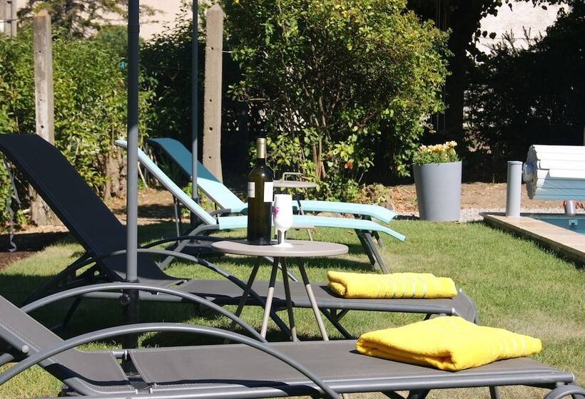 مبيت وإفطار Le Petit Molière