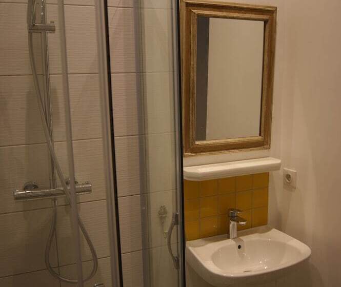 مبيت وإفطار Le Petit Molière