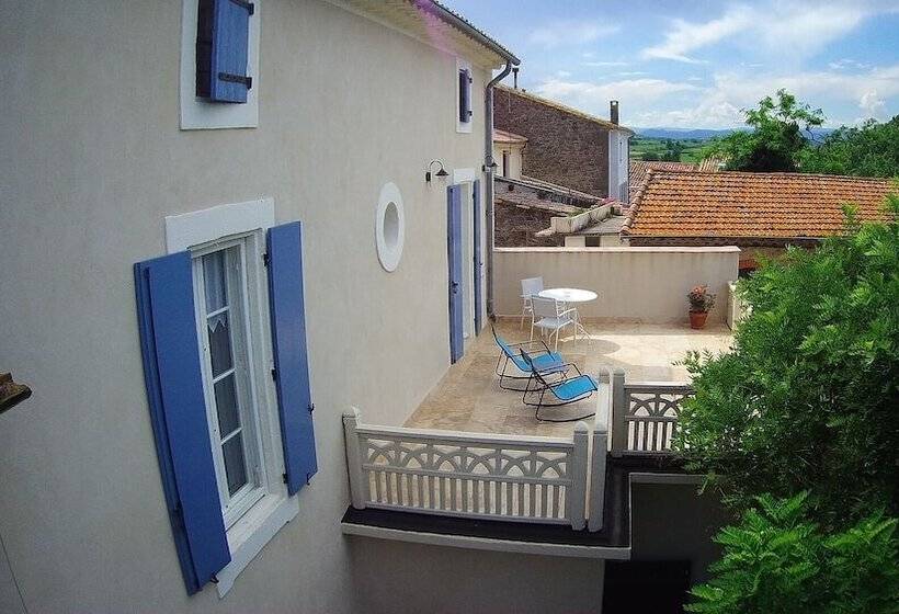 مبيت وإفطار Le Petit Molière