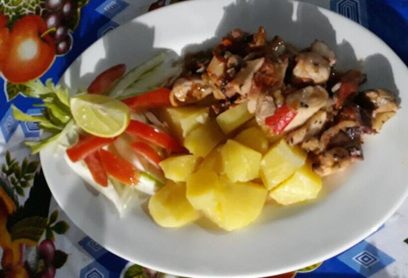 Отель Discovery Guna