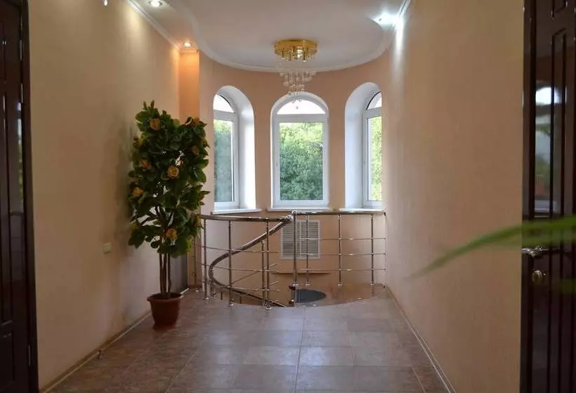 Hotelli Guest Complex Edelweiss