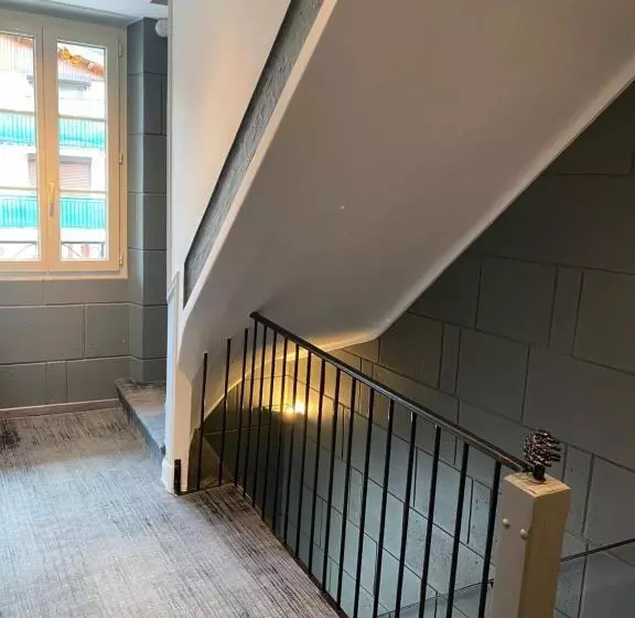 Hotelli Hôtel Génépi