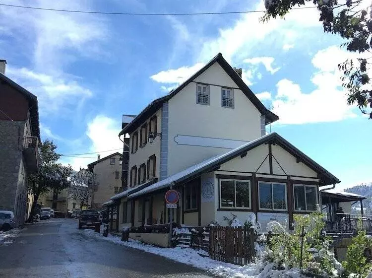 Hotelli Hôtel Génépi