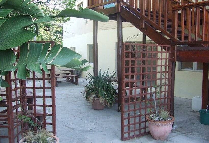 Отель Inkwenkwezi Private Game Reserve