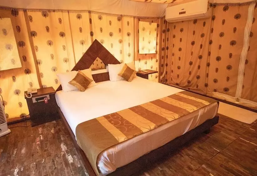 Hotelli Karhandla Farm And Resort