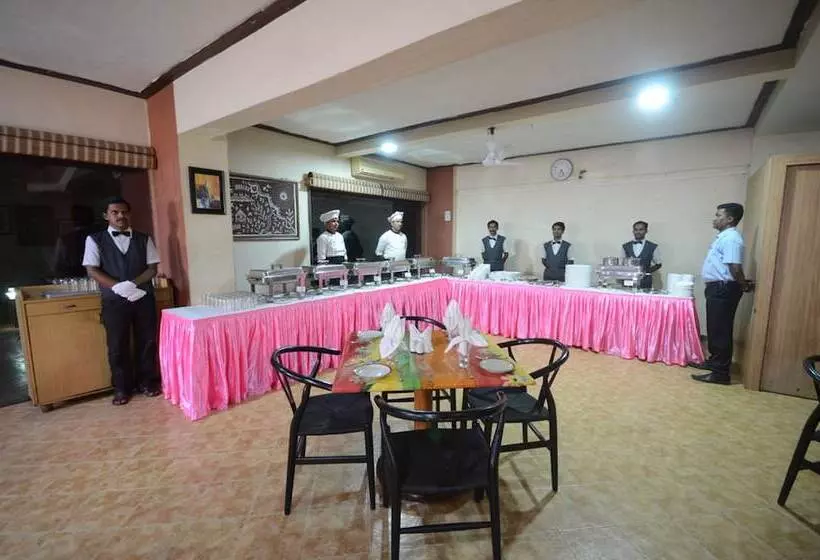 Hotelli Neelams Countryside