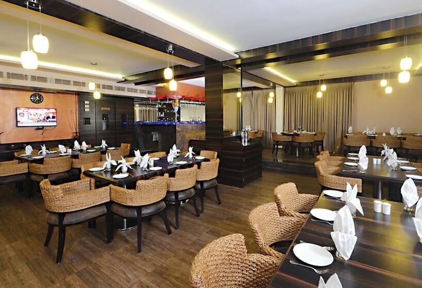 Hotel Neelams Countryside