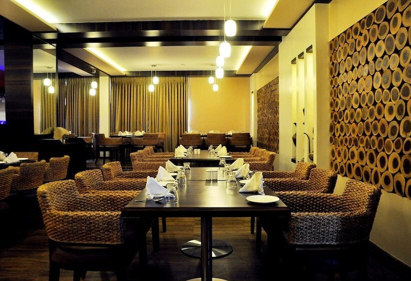 Hotel Neelams Countryside