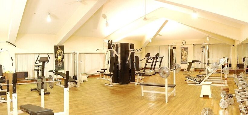 Hotel Neelams Countryside