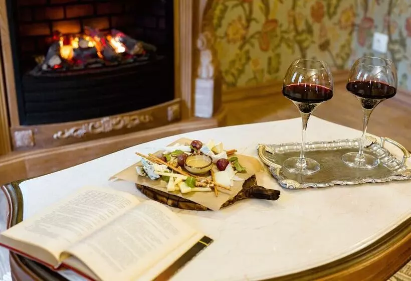 Hotelli Ohotnichiy Sezony