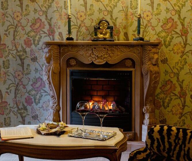 هتل Ohotnichiy Sezony