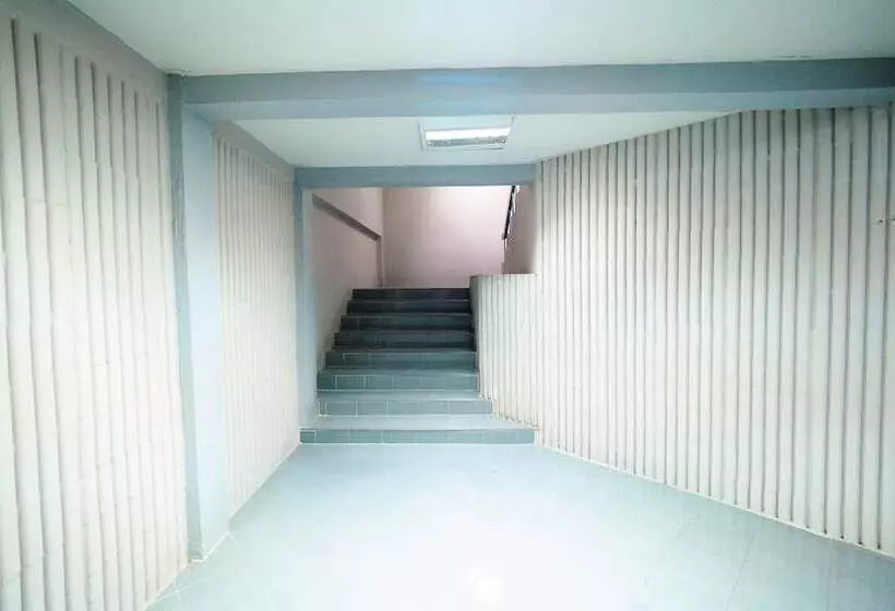 Pachara Hotel And Restaurant