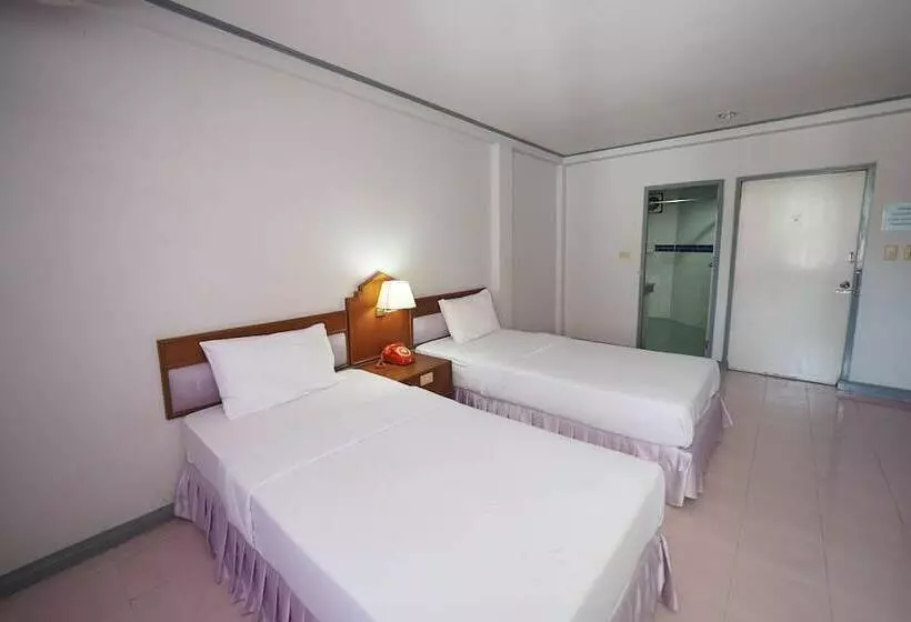 Pachara Hotel And Restaurant