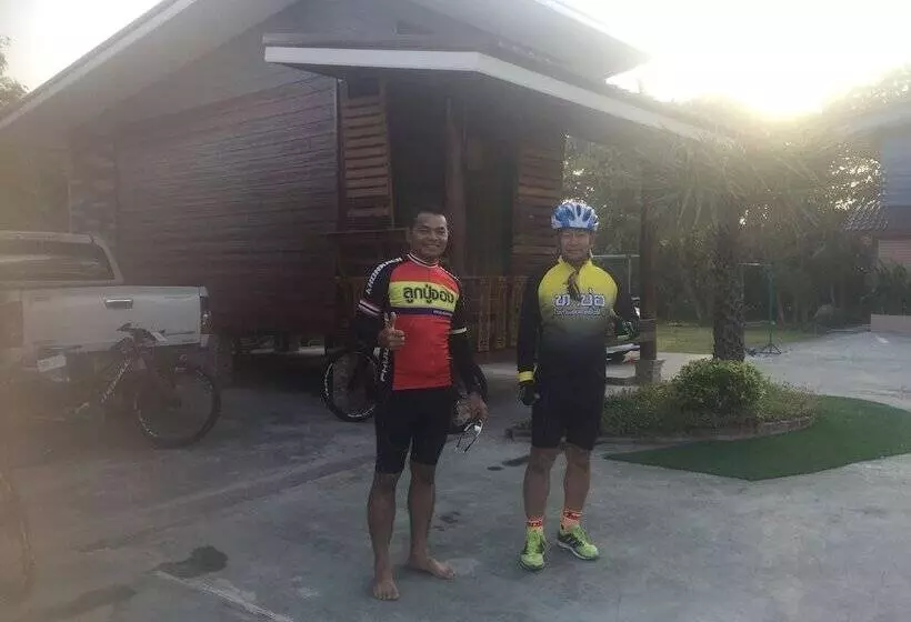 Hotelli Pobruk Resort