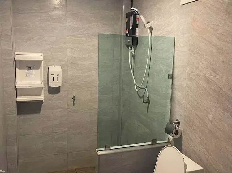 Hotelli Pobruk Resort