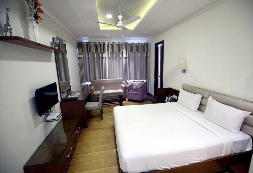 בית מלון כפרי Royal Inn