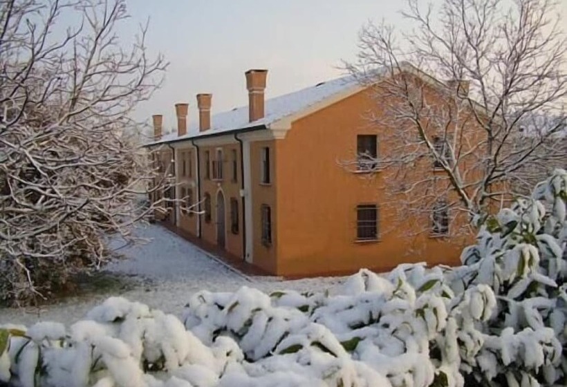 בית מלון כפרי Ca Guerriera