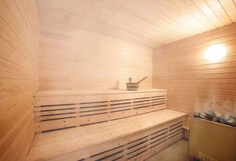 Hotelli The Frontier